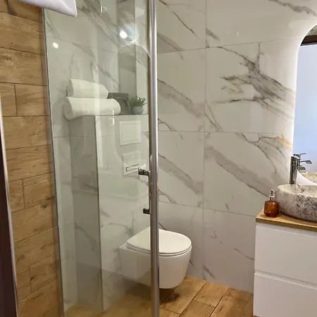 Appartement Sunshine - 650 Metrow Od Plazy