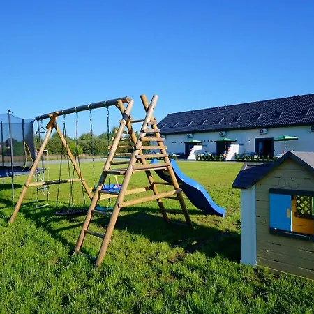 Sunshine - 650 Metrow Od Plazy 아파트 *