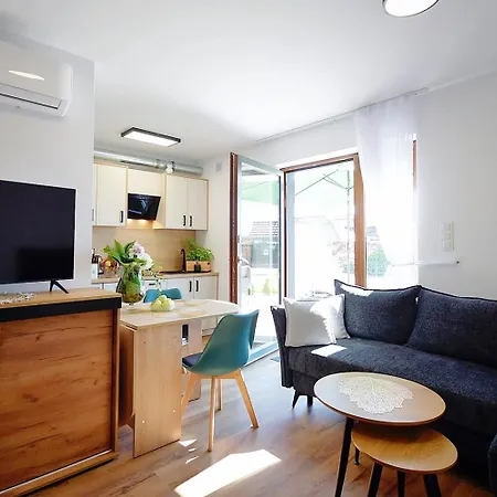 Appartement Sunshine - 650 Metrow Od Plazy Mielenko