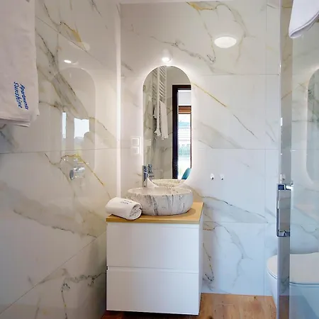 Sunshine - 650 Metrow Od Plazy * 미엘렌코