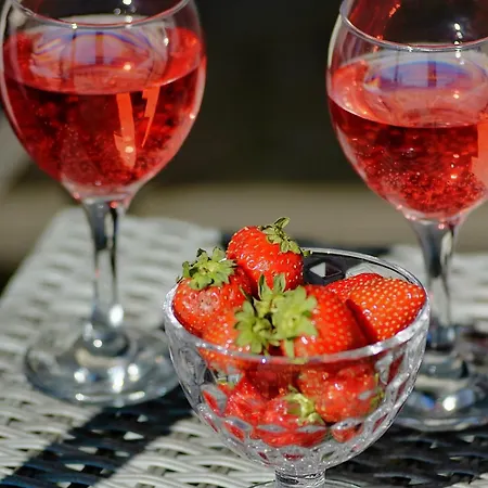 Sunshine - 650 Metrow Od Plazy * Mielenko