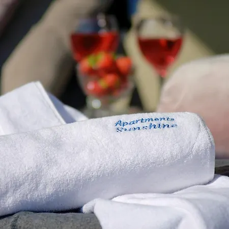 Sunshine - 650 Metrow Od Plazy Appartement *