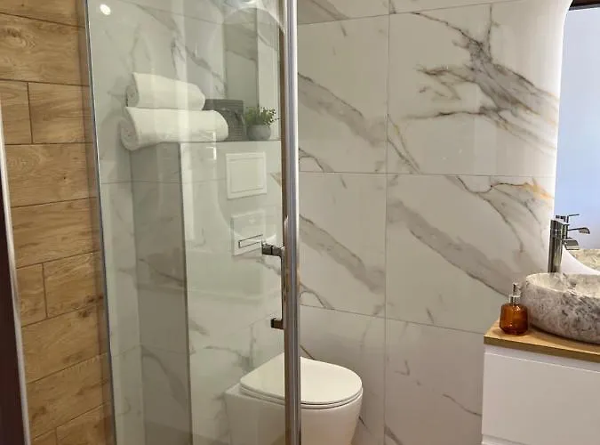 Apartmán Sunshine - 650 Metrow Od Plazy