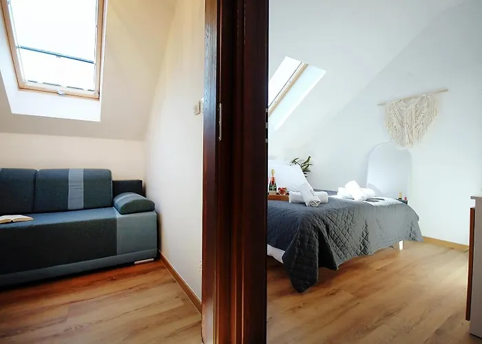 Sunshine - 650 Metrow Od Plazy