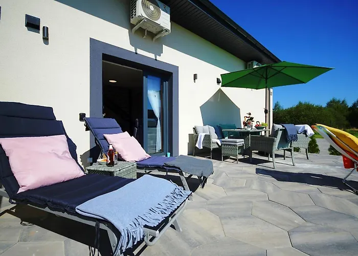 Sunshine - 650 Metrow Od Plazy Apartment