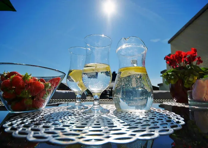 Sunshine - 650 Metrow Od Plazy Apartmán Mielenko