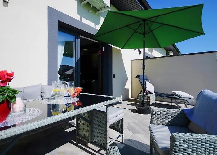 Apartment Sunshine - 650 Metrow Od Plazy Mielenko