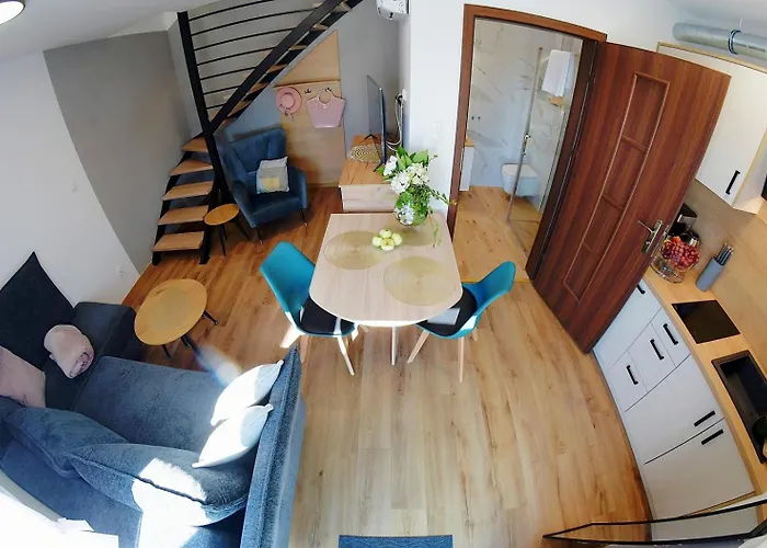 Sunshine - 650 Metrow Od Plazy *