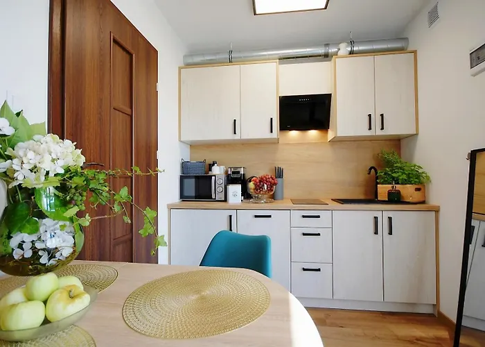 Apartment Sunshine - 650 Metrow Od Plazy Mielenko