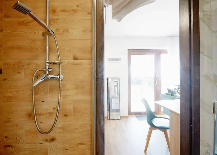 Sunshine - 650 Metrow Od Plazy * Mielenko